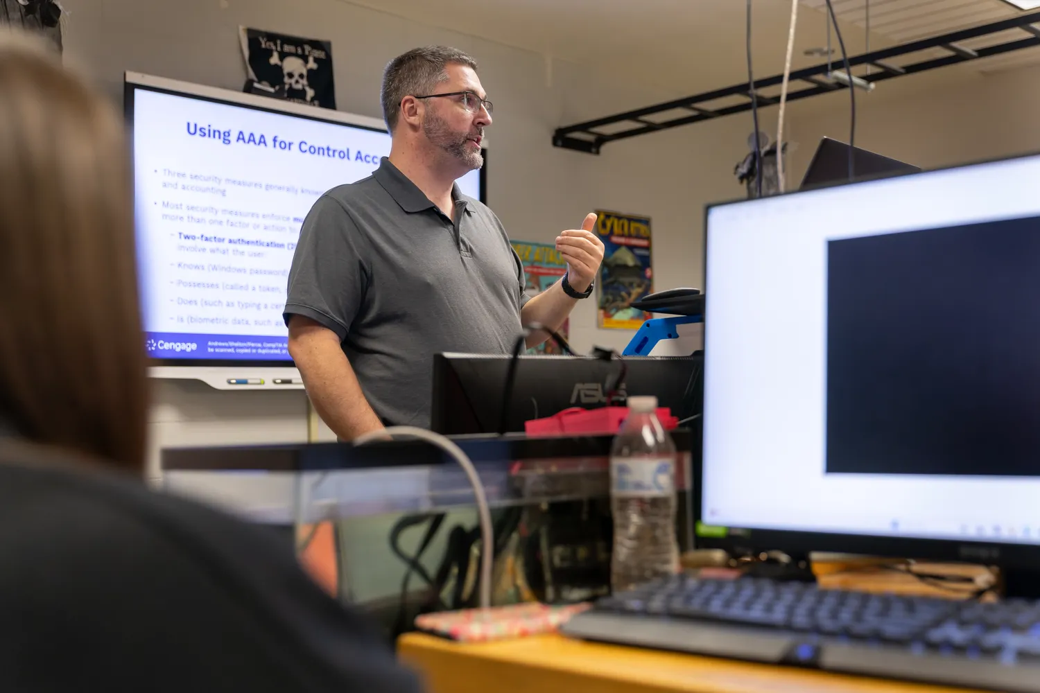 Professor speaking in the computer lab